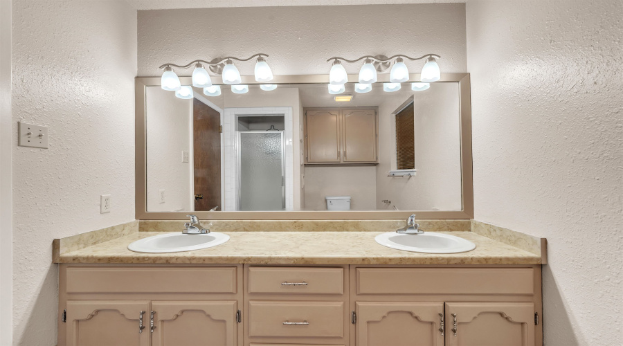 901 Eden Ln, LAREDO, Texas 78045, 3 Bedrooms Bedrooms, 7 Rooms Rooms,2 BathroomsBathrooms,Residential,For Rent,901 Eden Ln,20252800