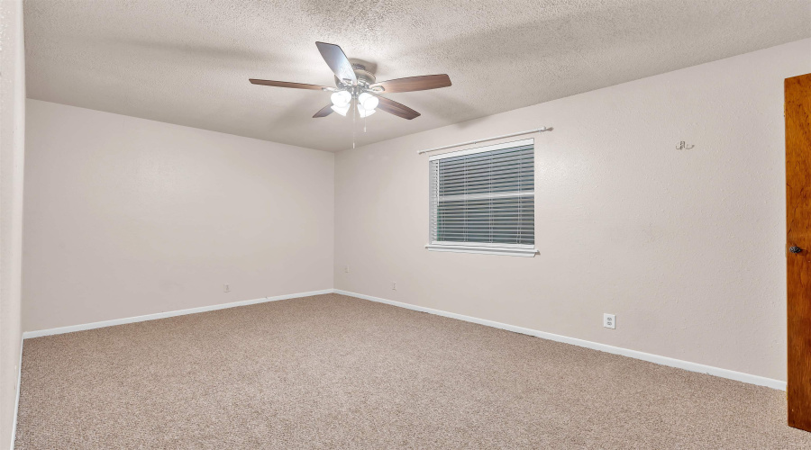 901 Eden Ln, LAREDO, Texas 78045, 3 Bedrooms Bedrooms, 7 Rooms Rooms,2 BathroomsBathrooms,Residential,For Rent,901 Eden Ln,20252800