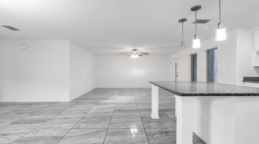 3612 Octavia Dr., Laredo, Texas 78046, 3 Bedrooms Bedrooms, 5 Rooms Rooms,2 BathroomsBathrooms,Residential,For Sale,3612 Octavia Dr.,20252801