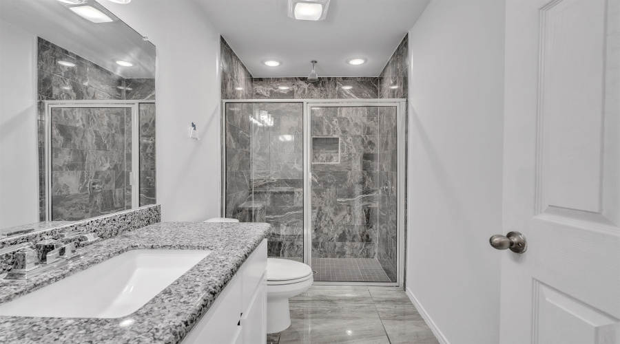 3612 Octavia Dr., Laredo, Texas 78046, 3 Bedrooms Bedrooms, 5 Rooms Rooms,2 BathroomsBathrooms,Residential,For Sale,3612 Octavia Dr.,20252801