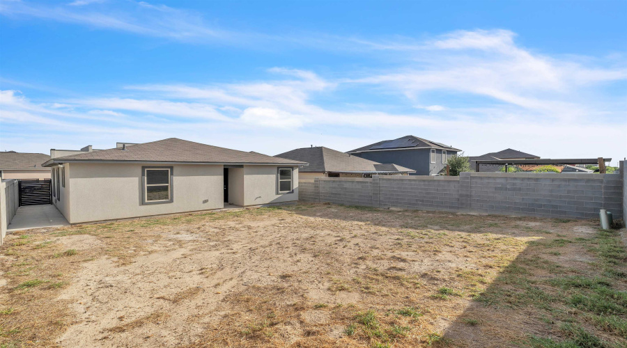 3612 Octavia Dr., Laredo, Texas 78046, 3 Bedrooms Bedrooms, 5 Rooms Rooms,2 BathroomsBathrooms,Residential,For Sale,3612 Octavia Dr.,20252801