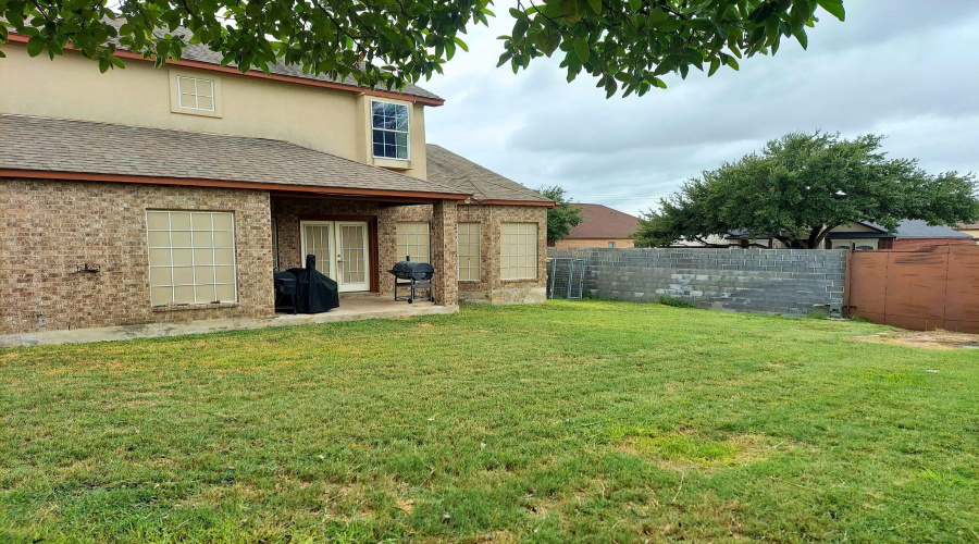 2802 Don Sergio Dr, Laredo, Texas 78045, 3 Bedrooms Bedrooms, 8 Rooms Rooms,2 BathroomsBathrooms,Residential,For Rent,2802 Don Sergio Dr,20252803