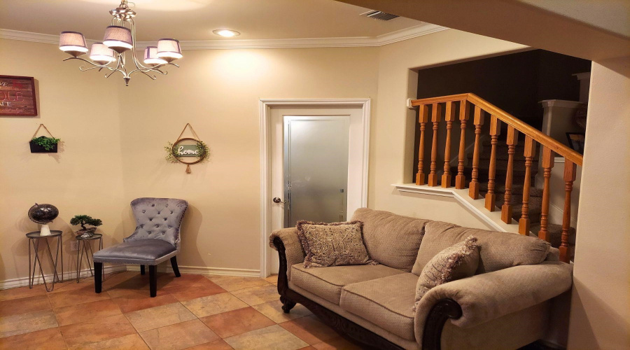 2802 Don Sergio Dr, Laredo, Texas 78045, 3 Bedrooms Bedrooms, 8 Rooms Rooms,2 BathroomsBathrooms,Residential,For Rent,2802 Don Sergio Dr,20252803