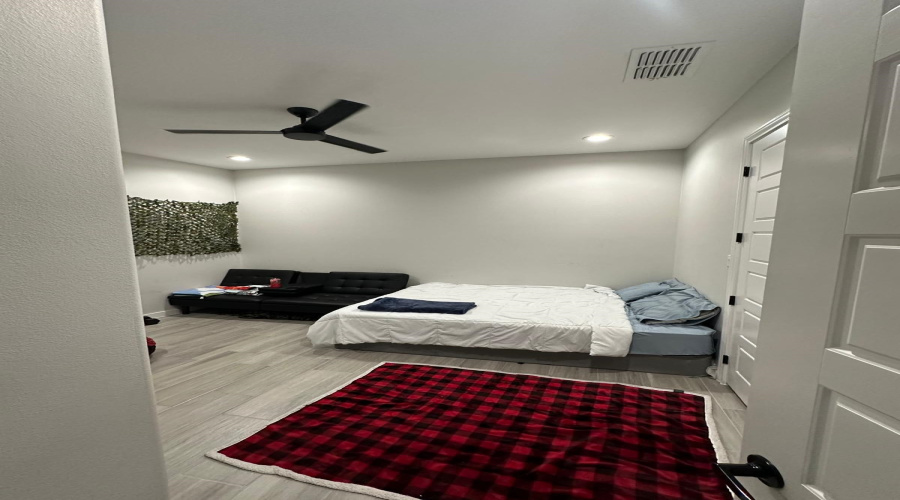 2509 Lucia Ct, Laredo, Texas 78041, 4 Bedrooms Bedrooms, 6 Rooms Rooms,3 BathroomsBathrooms,Residential,For Sale,2509 Lucia Ct,20252808