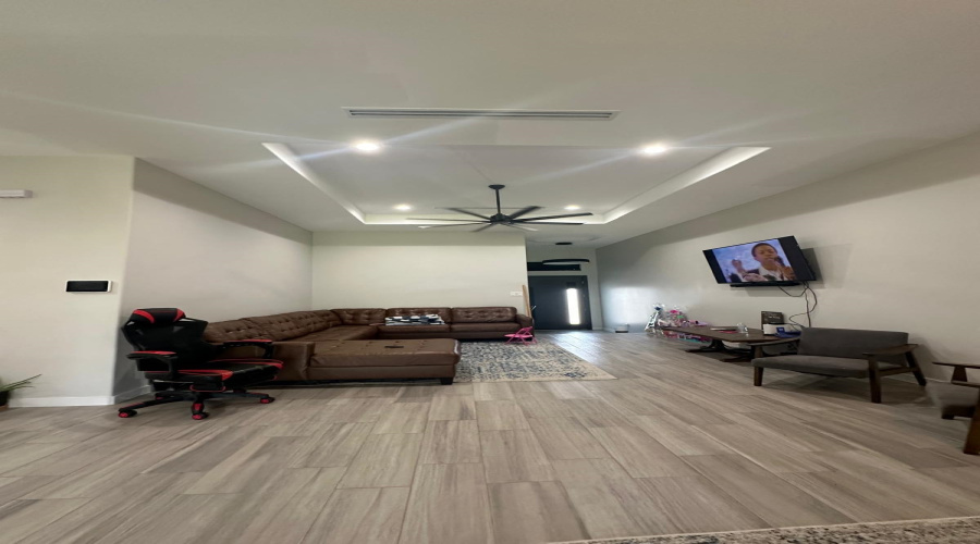 2509 Lucia Ct, Laredo, Texas 78041, 4 Bedrooms Bedrooms, 6 Rooms Rooms,3 BathroomsBathrooms,Residential,For Sale,2509 Lucia Ct,20252808