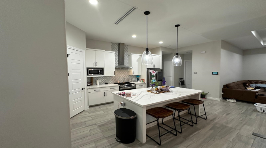 2509 Lucia Ct, Laredo, Texas 78041, 4 Bedrooms Bedrooms, 6 Rooms Rooms,3 BathroomsBathrooms,Residential,For Sale,2509 Lucia Ct,20252808