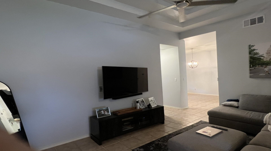 510 Shiloh Dr, Laredo, Texas 78045, 3 Bedrooms Bedrooms, 6 Rooms Rooms,2 BathroomsBathrooms,Residential,For Rent,510 Shiloh Dr,20252862