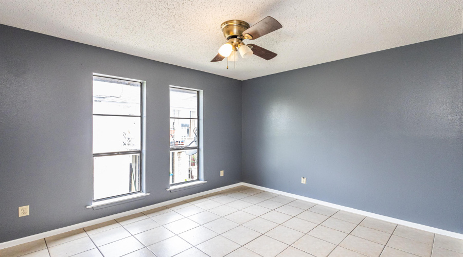 412 Gale St, LAREDO, Texas 78041, 2 Bedrooms Bedrooms, 4 Rooms Rooms,1 BathroomBathrooms,Residential,For Rent,412 Gale St,20252865 412 Gale St, LAREDO, Texas 78041, 2 Bedrooms Bedrooms, 4 Rooms Rooms,1 BathroomBathrooms,Residential,For Rent,412 Gale St,20252865