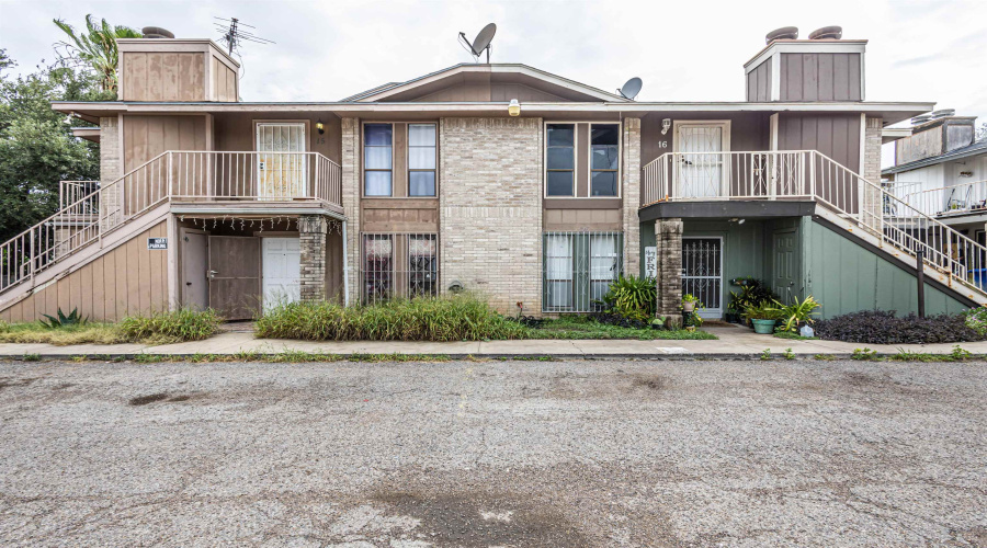 412 Gale St, LAREDO, Texas 78041, 2 Bedrooms Bedrooms, 4 Rooms Rooms,1 BathroomBathrooms,Residential,For Rent,412 Gale St,20252865 412 Gale St, LAREDO, Texas 78041, 2 Bedrooms Bedrooms, 4 Rooms Rooms,1 BathroomBathrooms,Residential,For Rent,412 Gale St,20252865