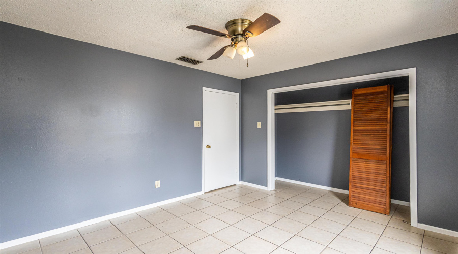 412 Gale St, LAREDO, Texas 78041, 2 Bedrooms Bedrooms, 4 Rooms Rooms,1 BathroomBathrooms,Residential,For Rent,412 Gale St,20252865 412 Gale St, LAREDO, Texas 78041, 2 Bedrooms Bedrooms, 4 Rooms Rooms,1 BathroomBathrooms,Residential,For Rent,412 Gale St,20252865