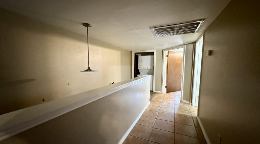 8915 McPherson Rd, Laredo, Texas 78041, 2 Bedrooms Bedrooms, 2 Rooms Rooms,2 BathroomsBathrooms,Residential,For Rent,8915 McPherson Rd,20252867