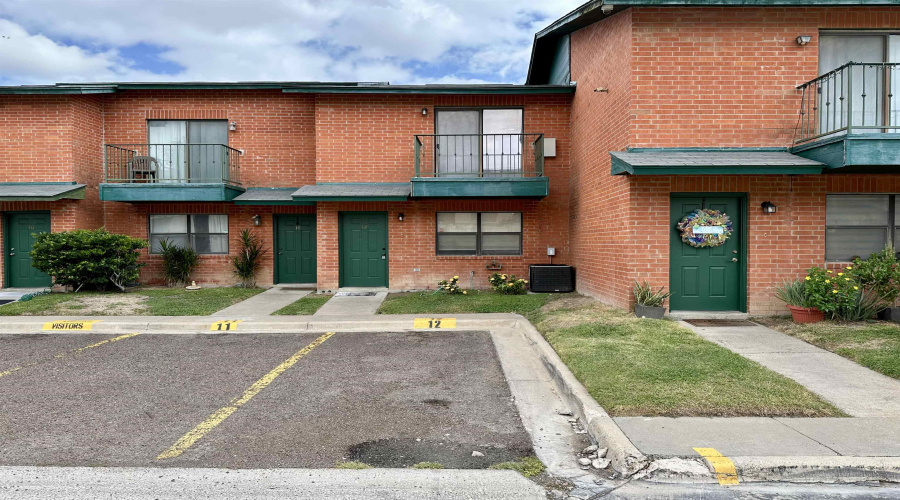 8915 McPherson Rd, Laredo, Texas 78041, 2 Bedrooms Bedrooms, 2 Rooms Rooms,2 BathroomsBathrooms,Residential,For Rent,8915 McPherson Rd,20252867