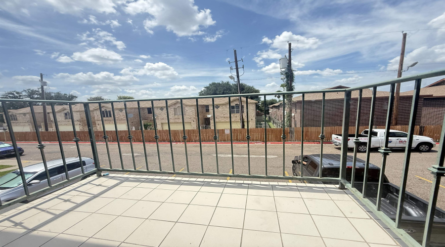 8915 McPherson Rd, laredo, Texas 78045, 2 Bedrooms Bedrooms, 4 Rooms Rooms,2 BathroomsBathrooms,Residential,For Rent,8915 McPherson Rd,20252878