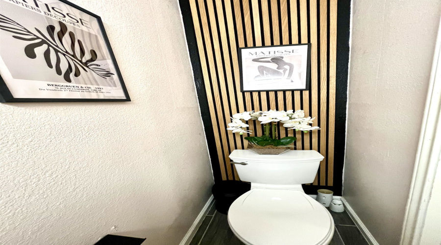 9310 Albany Dr, Laredo, Texas 78045, 3 Bedrooms Bedrooms, 9 Rooms Rooms,2 BathroomsBathrooms,Residential,For Sale,9310 Albany Dr,20252882