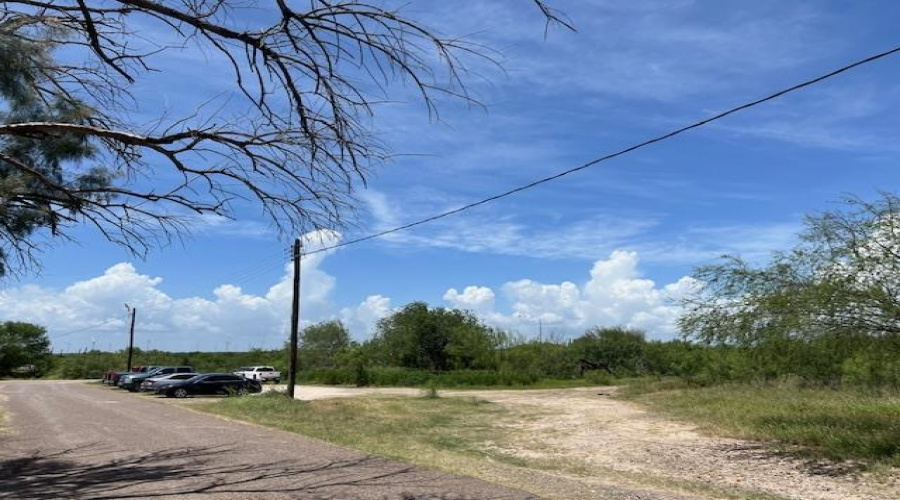 Lindner South of RR Tracks., MIRANDO, Texas 78369, ,Land,For Sale,Lindner South of RR Tracks.,20252872