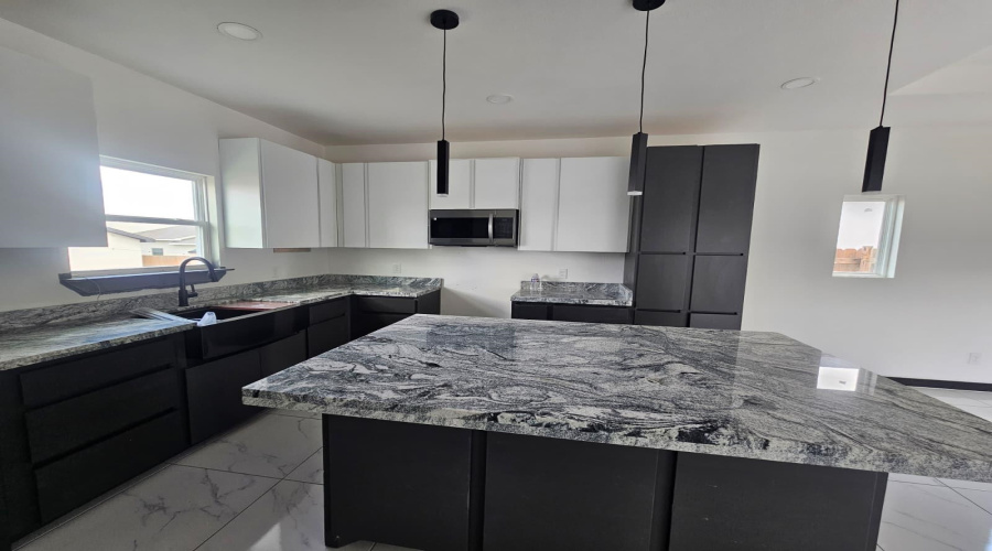 1634 Rene Solis Dr., Laredo, Texas 78046, 3 Bedrooms Bedrooms, 5 Rooms Rooms,2 BathroomsBathrooms,Residential,For Sale,1634 Rene Solis Dr.,20252905