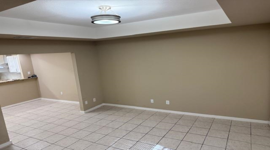 3204 Cortez St, Laredo TX, Texas 78040, 2 Bedrooms Bedrooms, 5 Rooms Rooms,2 BathroomsBathrooms,Residential,For Sale,3204 Cortez St,20252906