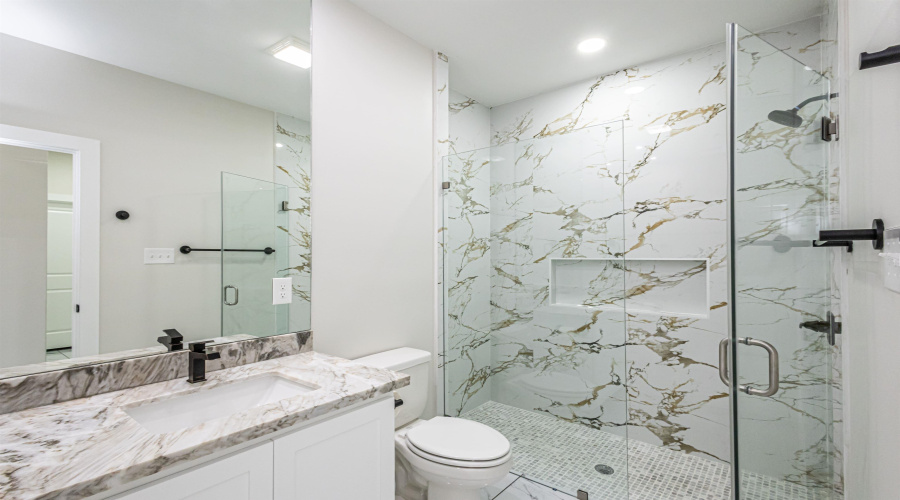 3702 Yoyis St., Laredo, Texas 78046, 3 Bedrooms Bedrooms, 5 Rooms Rooms,2 BathroomsBathrooms,Residential,For Sale,3702 Yoyis St.,20252924