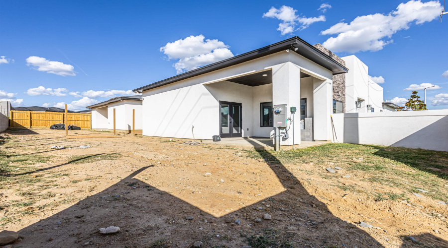 3702 Yoyis St., Laredo, Texas 78046, 3 Bedrooms Bedrooms, 5 Rooms Rooms,2 BathroomsBathrooms,Residential,For Sale,3702 Yoyis St.,20252924