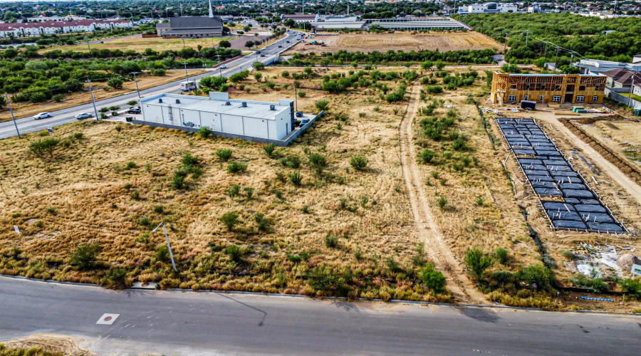 7506 Raymond Chandler DR, LAREDO, Texas 78045, ,Land,For Sale,7506 Raymond Chandler DR,20252969