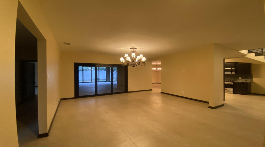 8916 Siller Lp, LAREDO, Texas 78045, 4 Bedrooms Bedrooms, 6 Rooms Rooms,3 BathroomsBathrooms,Residential,For Sale,8916 Siller Lp,20253180