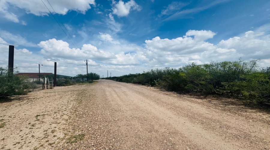 166 Camino Sierra Rd., Laredo, Texas 78043, ,Land,For Sale,166 Camino Sierra Rd.,20253094