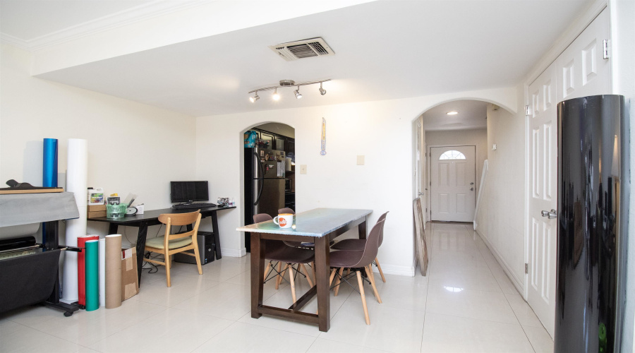 5300 Cypress Dr, Laredo, Texas 78041, 2 Bedrooms Bedrooms, 4 Rooms Rooms,1 BathroomBathrooms,Residential,For Sale,5300 Cypress Dr,20253194