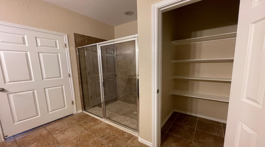 345 Sabal Loop, LAREDO, Texas 78045, 4 Bedrooms Bedrooms, 5 Rooms Rooms,2 BathroomsBathrooms,Residential,For Sale,345 Sabal Loop,20253199