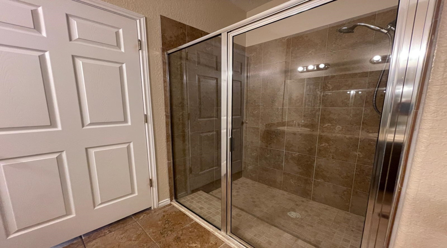 345 Sabal Loop, LAREDO, Texas 78045, 4 Bedrooms Bedrooms, 5 Rooms Rooms,2 BathroomsBathrooms,Residential,For Sale,345 Sabal Loop,20253199