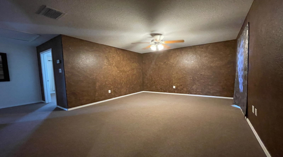 345 Sabal Loop, LAREDO, Texas 78045, 4 Bedrooms Bedrooms, 5 Rooms Rooms,2 BathroomsBathrooms,Residential,For Sale,345 Sabal Loop,20253199