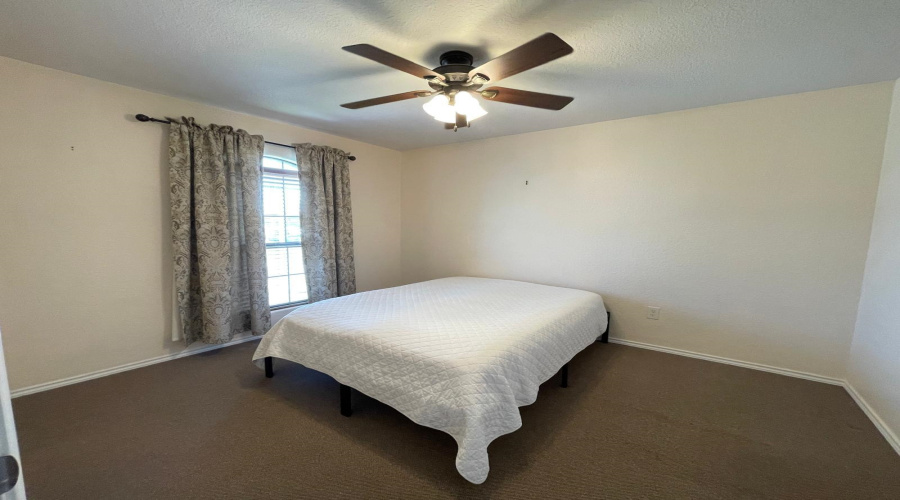 345 Sabal Loop, LAREDO, Texas 78045, 4 Bedrooms Bedrooms, 5 Rooms Rooms,2 BathroomsBathrooms,Residential,For Sale,345 Sabal Loop,20253199