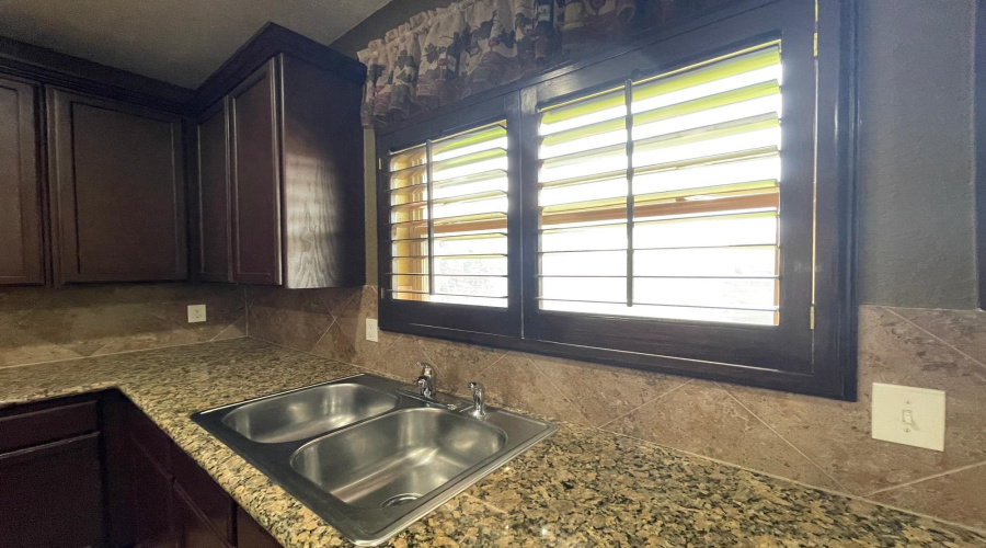 345 Sabal Loop, LAREDO, Texas 78045, 4 Bedrooms Bedrooms, 5 Rooms Rooms,2 BathroomsBathrooms,Residential,For Sale,345 Sabal Loop,20253199