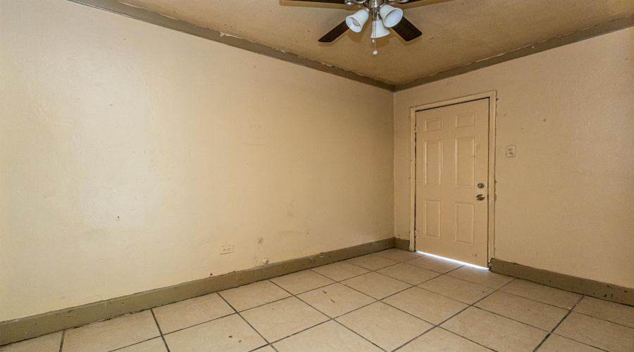 513 Vidaurri Ave, LAREDO, Texas 78040, 2 Bedrooms Bedrooms, 5 Rooms Rooms,1 BathroomBathrooms,Residential,For Rent,513 Vidaurri Ave,20253222 513 Vidaurri Ave, LAREDO, Texas 78040, 2 Bedrooms Bedrooms, 5 Rooms Rooms,1 BathroomBathrooms,Residential,For Rent,513 Vidaurri Ave,20253222