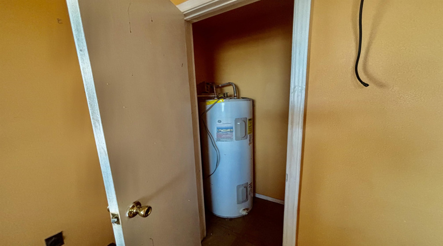 1061 Sal si Puedes, Laredo, Texas 78041, ,Land,For Sale,1061 Sal si Puedes,20253225