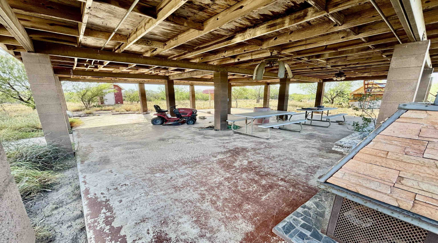 1061 Sal si Puedes, Laredo, Texas 78041, ,Land,For Sale,1061 Sal si Puedes,20253225