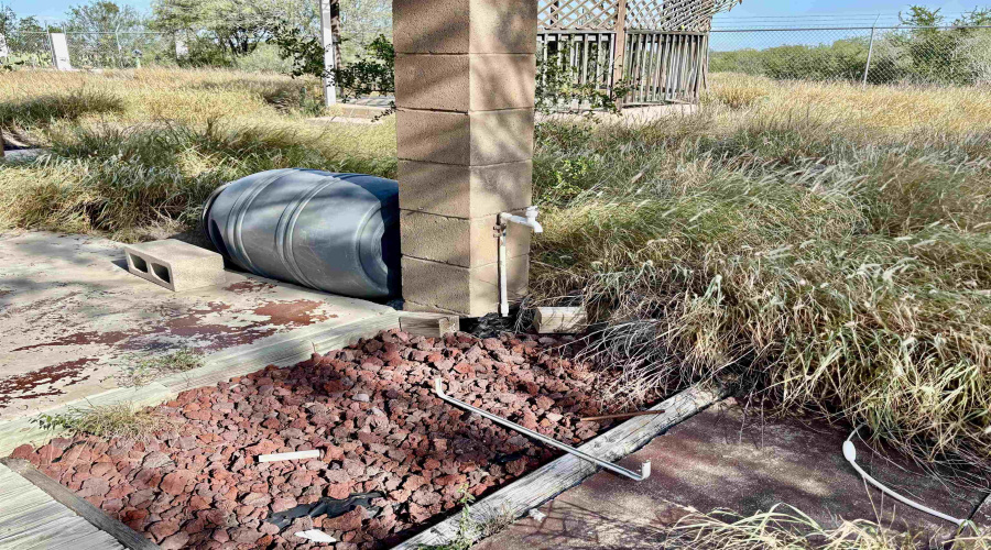 1061 Sal si Puedes, Laredo, Texas 78041, ,Land,For Sale,1061 Sal si Puedes,20253225