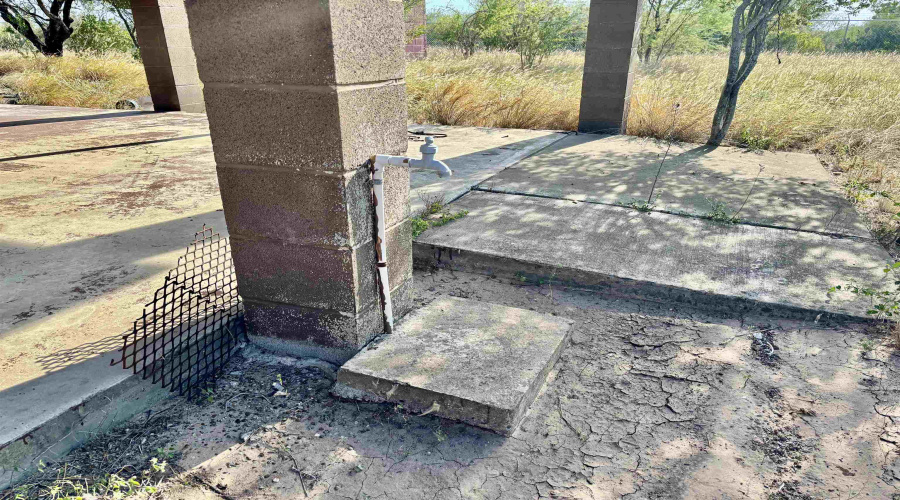 1061 Sal si Puedes, Laredo, Texas 78041, ,Land,For Sale,1061 Sal si Puedes,20253225