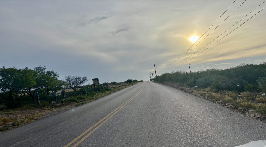 1061 Sal si Puedes, Laredo, Texas 78041, ,Land,For Sale,1061 Sal si Puedes,20253225