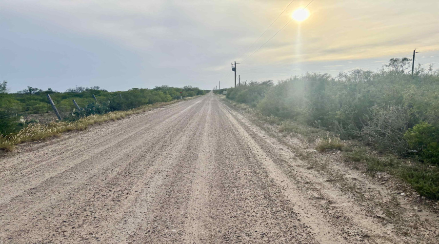 1061 Sal si Puedes, Laredo, Texas 78041, ,Land,For Sale,1061 Sal si Puedes,20253225
