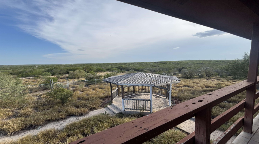 1061 Sal si Puedes, Laredo, Texas 78041, ,Land,For Sale,1061 Sal si Puedes,20253225