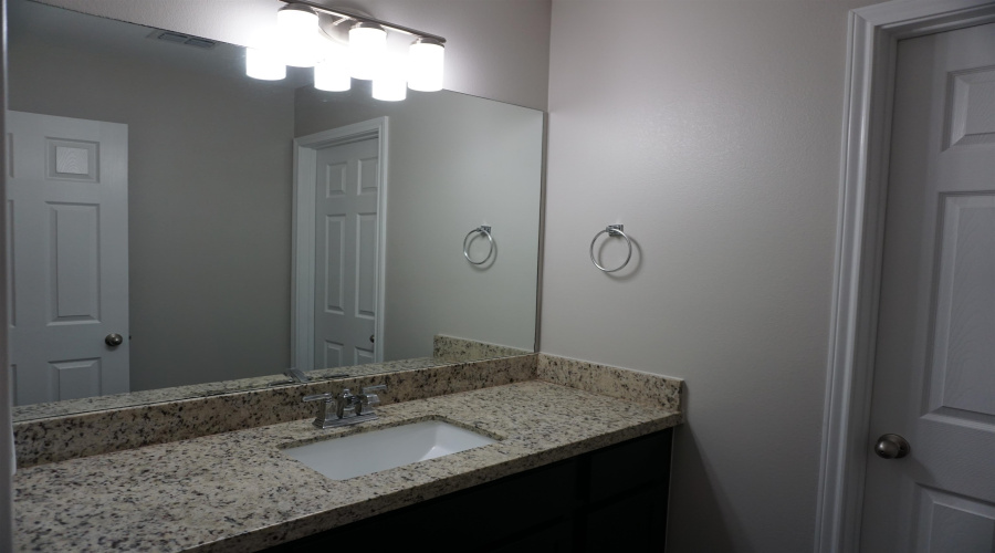 1610 Alborada Dr., Laredo, Texas 78045, 6 Bedrooms Bedrooms, 10 Rooms Rooms,3 BathroomsBathrooms,Residential,For Sale,1610 Alborada Dr.,20253228