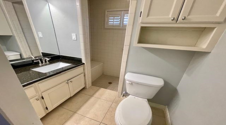 601 Marsh Ln, LAREDO, Texas 78045, 3 Bedrooms Bedrooms, 7 Rooms Rooms,4 BathroomsBathrooms,Residential,For Sale,601 Marsh Ln,20253232