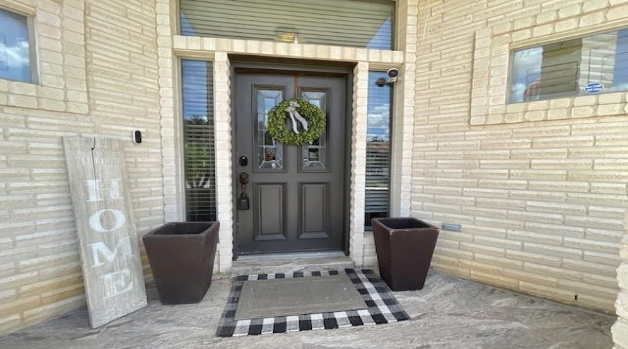 601 Marsh Ln, LAREDO, Texas 78045, 3 Bedrooms Bedrooms, 7 Rooms Rooms,4 BathroomsBathrooms,Residential,For Sale,601 Marsh Ln,20253232