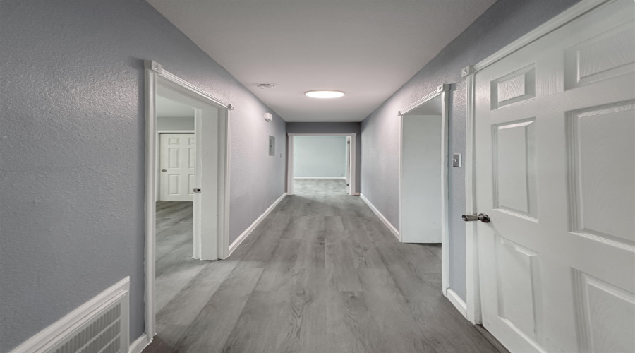 2718 Garfield St, Laredo, Texas 78043, 3 Bedrooms Bedrooms, 5 Rooms Rooms,2 BathroomsBathrooms,Residential,For Rent,2718 Garfield St,20253236