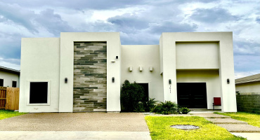 1611 Calvillo Dr., Laredo, Texas 78046, 3 Bedrooms Bedrooms, 6 Rooms Rooms,2 BathroomsBathrooms,Residential,For Sale,1611 Calvillo Dr.,20253253 1611 Calvillo Dr., Laredo, Texas 78046, 3 Bedrooms Bedrooms, 6 Rooms Rooms,2 BathroomsBathrooms,Residential,For Sale,1611 Calvillo Dr.,20253253