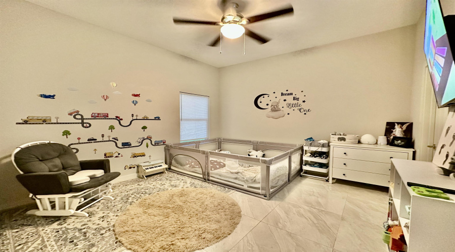 1611 Calvillo Dr., Laredo, Texas 78046, 3 Bedrooms Bedrooms, 6 Rooms Rooms,2 BathroomsBathrooms,Residential,For Sale,1611 Calvillo Dr.,20253253