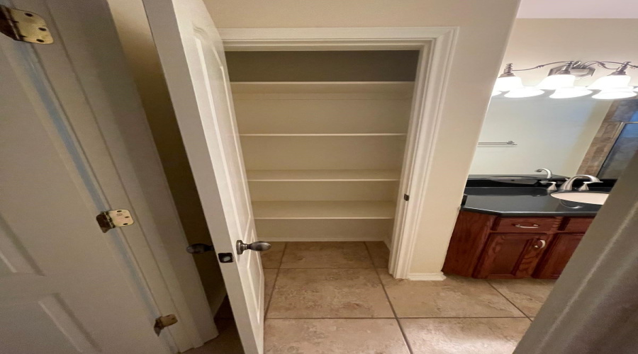 3110 Conde Dr., LAREDO, Texas 78045, 3 Bedrooms Bedrooms, 5 Rooms Rooms,2 BathroomsBathrooms,Residential,For Rent,3110 Conde Dr.,20253255