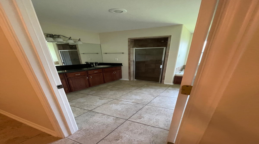 3110 Conde Dr., LAREDO, Texas 78045, 3 Bedrooms Bedrooms, 5 Rooms Rooms,2 BathroomsBathrooms,Residential,For Rent,3110 Conde Dr.,20253255