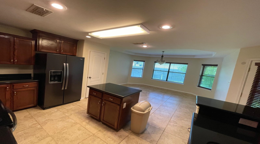 3110 Conde Dr., LAREDO, Texas 78045, 3 Bedrooms Bedrooms, 5 Rooms Rooms,2 BathroomsBathrooms,Residential,For Rent,3110 Conde Dr.,20253255