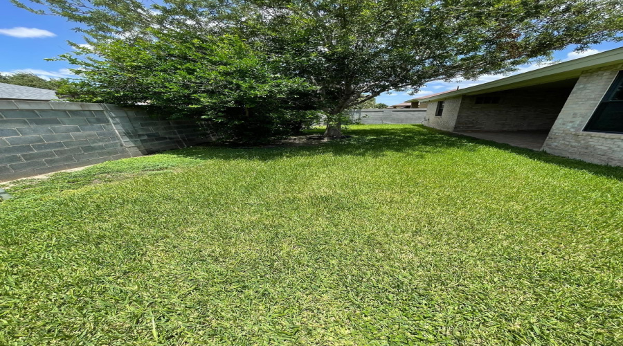 3110 Conde Dr., LAREDO, Texas 78045, 3 Bedrooms Bedrooms, 5 Rooms Rooms,2 BathroomsBathrooms,Residential,For Rent,3110 Conde Dr.,20253255